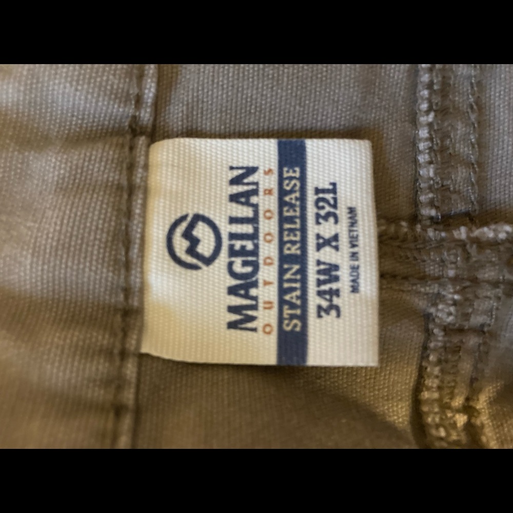 Magellan khakis - Picture 5 of 5